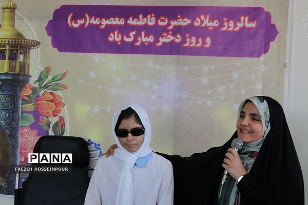 تجلیل از دانش‌آموزان برتر مدارس اورین بهارستان‌2 به‌مناسبت دهه کرامت