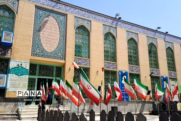 آستان مقدس حمیده خاتون و سید جعفر باغ فیض پونک