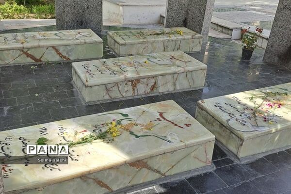آستان مقدس حمیده خاتون و سید جعفر باغ فیض پونک