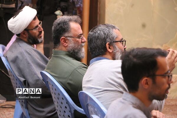 محفل خاطره گویی دو عکاس قمی از فتح خرمشهر