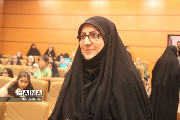 همایش دختران اثرگذار در بوشهر