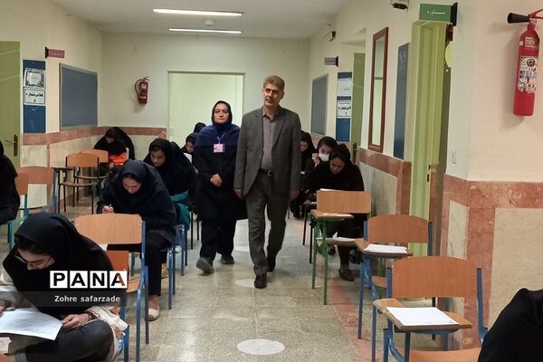 بازدید رئیس مرکز سنجش و پایش وزارت آموزش و پرورش از حوزه‌های اجرای امتحانات نهایی خردادماه رودهن
