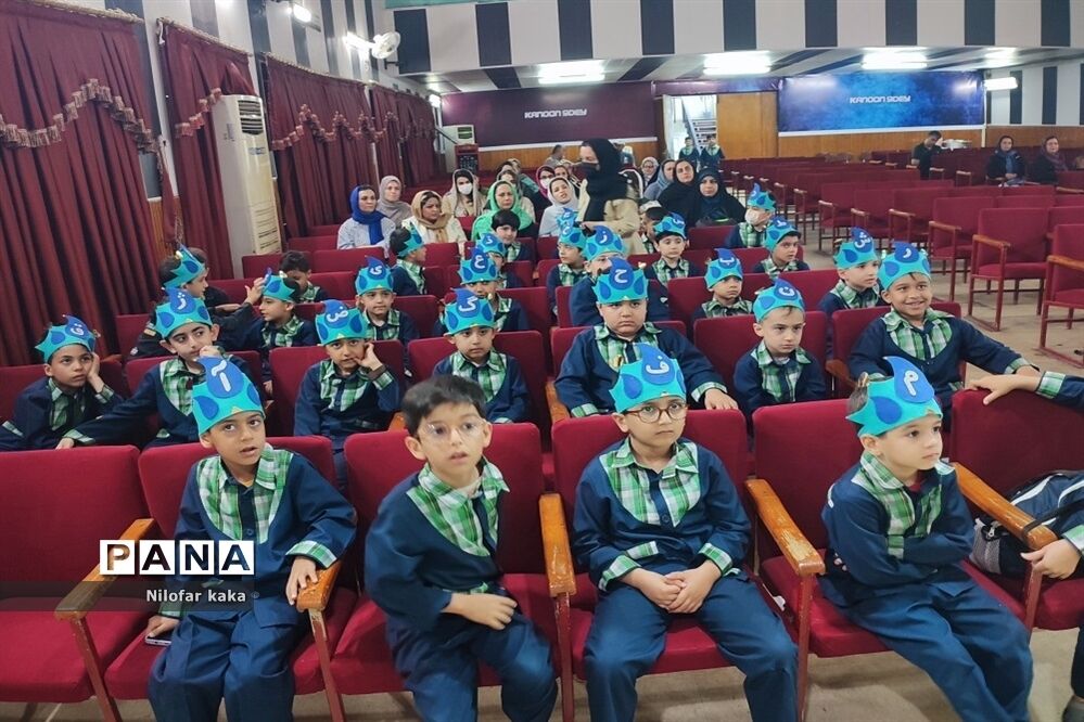 جشن الفبا در قائمشهر