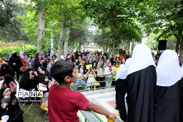 برگزاری جشن دهه کرامت در ورامین