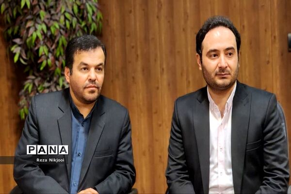 داوری نهمین دوره جشنواره نوجوان خوارزمی در ناحیه یک بهارستان