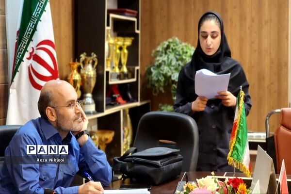 داوری نهمین دوره جشنواره نوجوان خوارزمی در ناحیه یک بهارستان