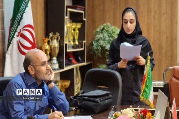 داوری نهمین دوره جشنواره نوجوان خوارزمی در ناحیه یک بهارستان