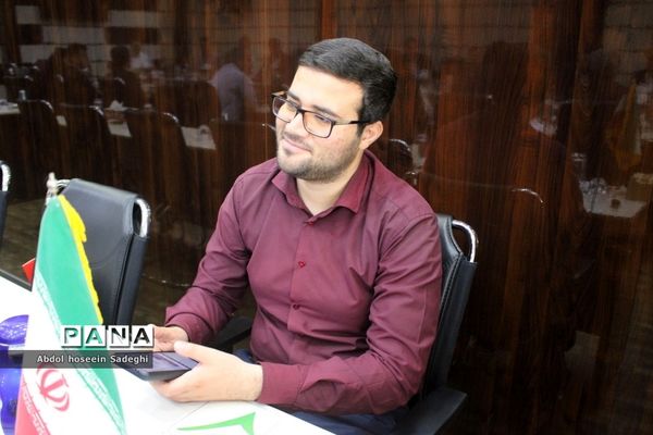 جلسه ستاد ثبت‌نام و شورای معاونان اداره‌کل آموزش و پرورش استان بوشهر