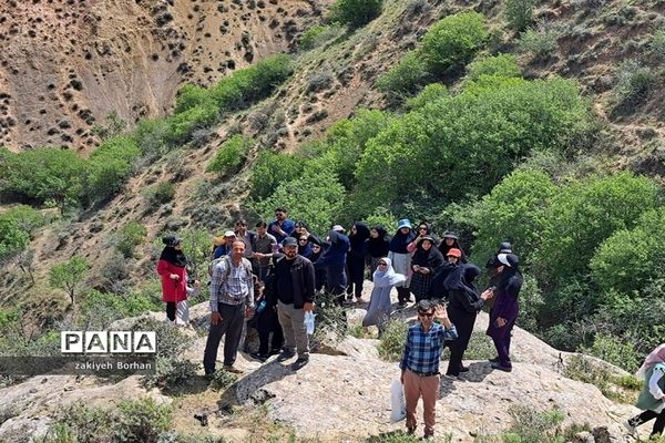 کوهنوردی همکاران فرهنگی شهرستان راز و جرگلان