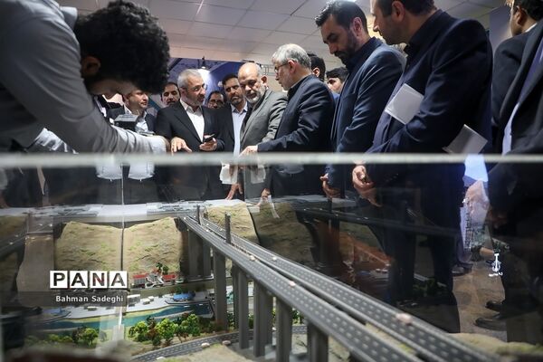 افتتاح نمایشگاه تعالی حکمرانی شهری با حضور وزیر کشور