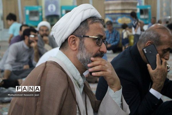 اجتماع خانوادگی خادمیاران رضوی در مسجد جمکران