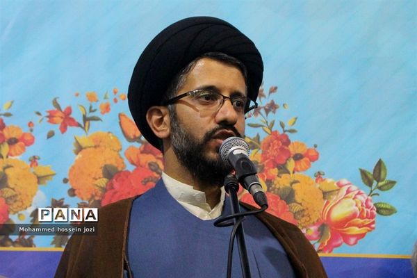 اجتماع خانوادگی خادمیاران رضوی در مسجد جمکران