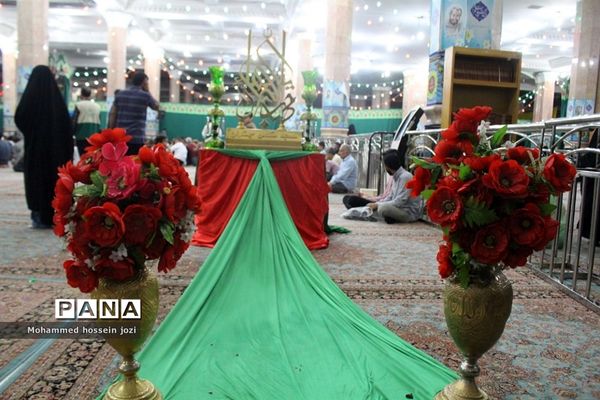 اجتماع خانوادگی خادمیاران رضوی در مسجد جمکران