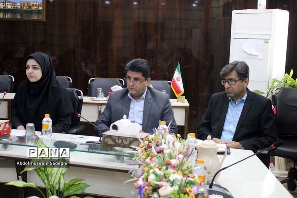 نشست هم‌اندیشی مدیران پژوهش‌سراهای دانش‌آموزی استان بوشهر