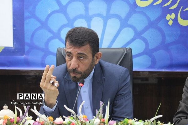 نشست هم‌اندیشی مدیران پژوهش‌سراهای دانش‌آموزی استان بوشهر
