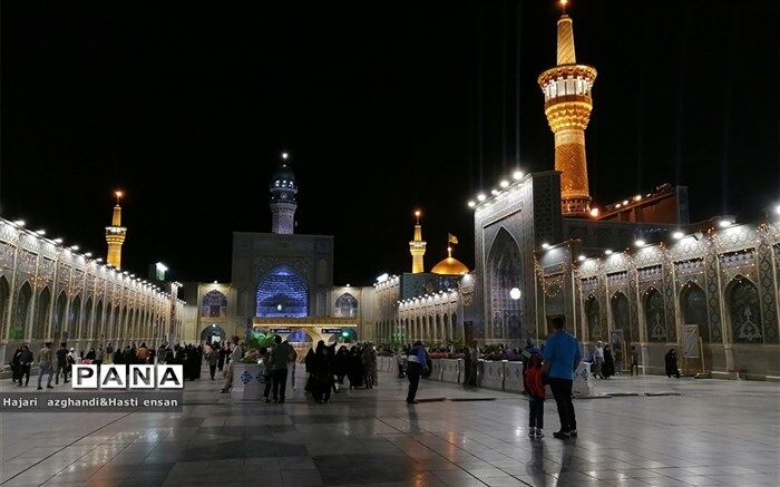 چالش امام رضایی با حضورزائران امام رضا (ع)/فیلم