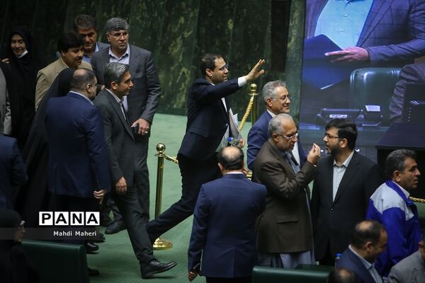 جلسه رای اعتماد مجلس به وزیرآموزش پرورش
