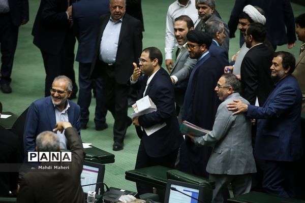 جلسه رای اعتماد مجلس به وزیرآموزش پرورش