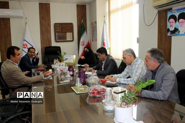 جلسه هماهنگی دوره آموزشی آخرین تغییرات کنکور در آموزش و پرورش استان بوشهر