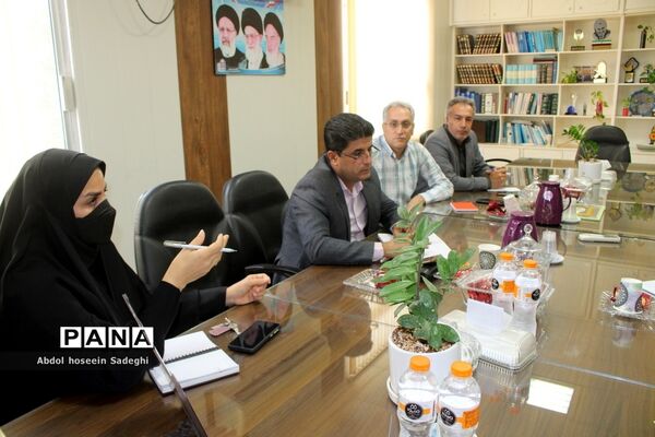 جلسه هماهنگی دوره آموزشی آخرین تغییرات کنکور در آموزش و پرورش استان بوشهر