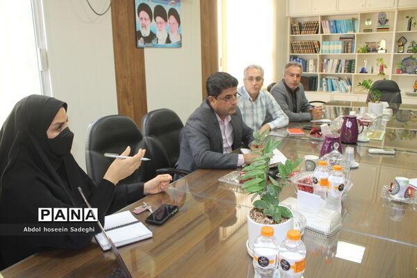 جلسه هماهنگی دوره آموزشی آخرین تغییرات کنکور در آموزش و پرورش استان بوشهر
