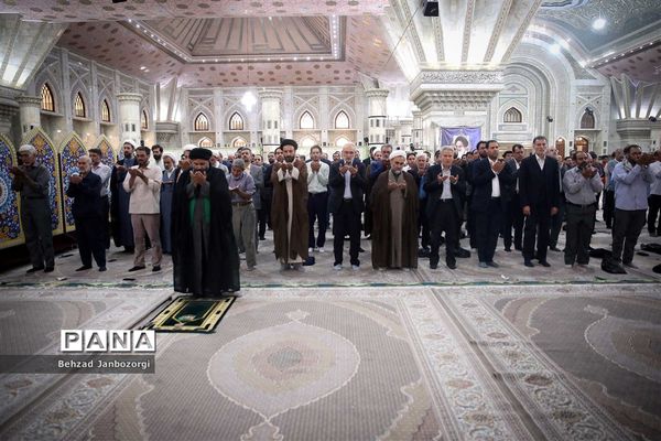 تجدید بیعت وزیر آموزش و پرورش با آرمان‌های امام راحل و ادای احترام به مقام شامخ شهیدان رجایی و باهنر