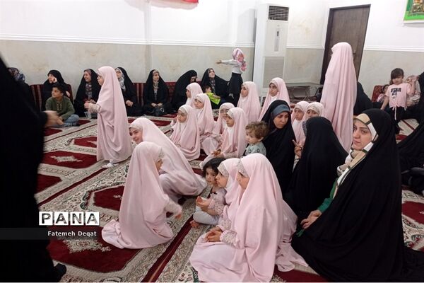 برگزاری جشن دهه کرامت در مجتمع فرهنگی شاه‌زند