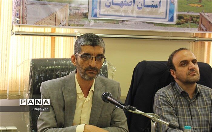 اعزام۲۶۴ دانش‌آموز دختر با اولویت مناطق محروم به اردوی زیارت اولی‌های مشهد مقدس