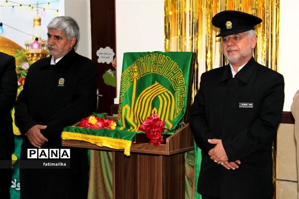 برگزاری آیین پرچم‌گردانی حرم مطهر امام‌رضا(ع) در آموزشگاه امام‌رضا(ع) فیروزکوه