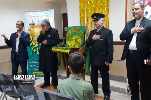 برگزاری آیین پرچم‌گردانی حرم مطهر امام‌رضا(ع) در آموزشگاه امام‌رضا(ع) فیروزکوه