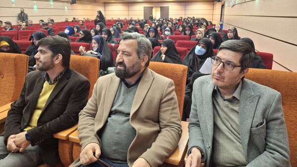  جلسه توانمندسازی مدیران مدارس ابتدایی در منطقه ۱۴