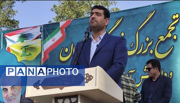 تجمع بزرگ فرهنگیان و دانش‌آموزان خوزستانی در حمایت از مقاومت