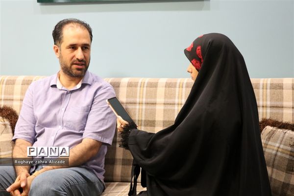 بازدید معاون پرورشی و فرهنگی ادره کل آموزش و پرورش خراسان  از خبرگزاری رضوی