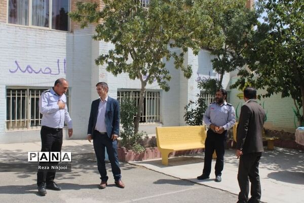 آزمون استخدامی دبیری در ناحیه یک بهارستان
