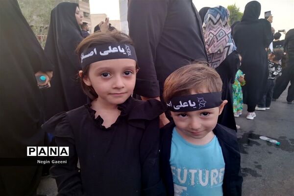 کاروان نمادین «اسرای کربلا» هیات دخیل العباس