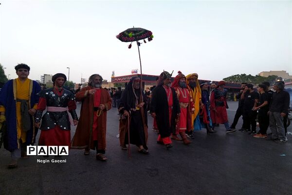 کاروان نمادین «اسرای کربلا» هیات دخیل العباس