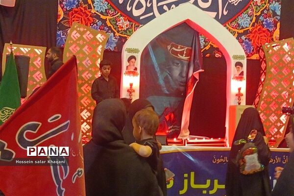 اجتماع  و عزاداری سربازان ظهور امام زمان(عج) در حرم مطهر احمد ابن موسی (ع)