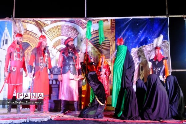 اجرای نمایش مذهبی اسیران عشق در شهرستان پیشوا