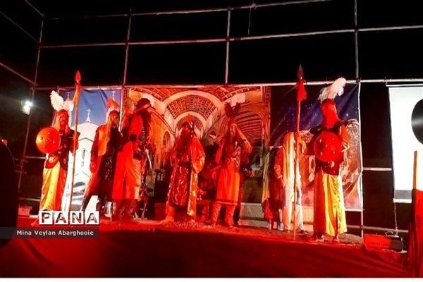 اجرای نمایش مذهبی اسیران عشق در شهرستان پیشوا