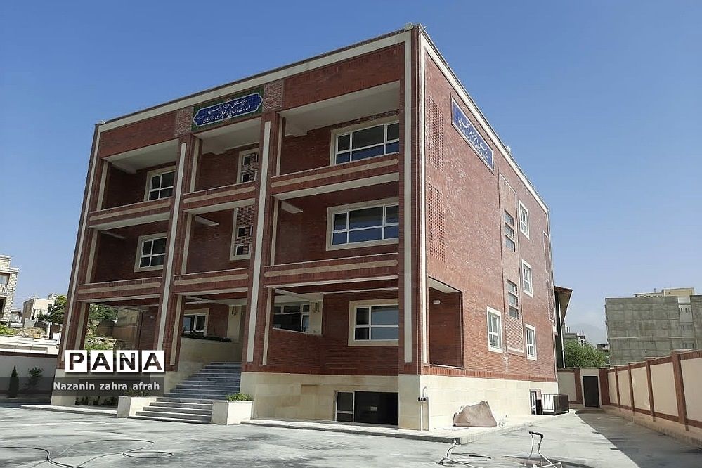 تحویل ۱۱۰۰ کلاس درس به  دانش‌آموزان خراسان رضوی در مهر‌ امسال