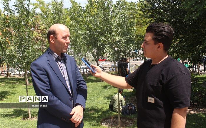 مسابقات قرآن، عترت و نماز در راستای تربیت اعتقادی و دینی دانش‌آموزان است