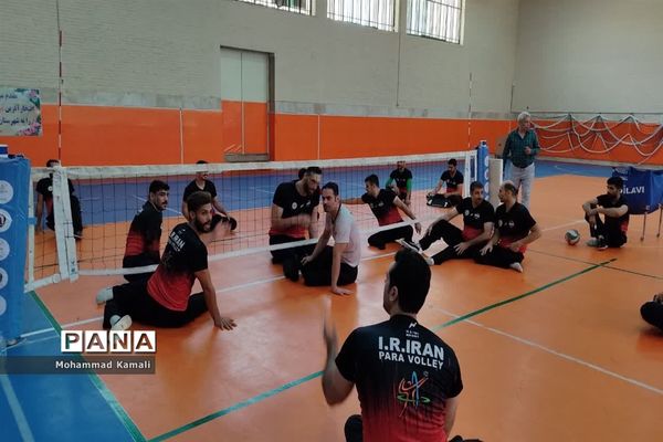 اردوی آمادگی تیم ملی والیبال نشسته مردان به میزبانی استان مرکزی