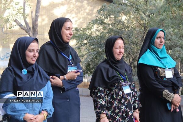 بازدید مدیر آموزش و پرورش اسلامشهر از اردوی استانی یاور‌مربیان دختر شهرستان‌های استان تهران