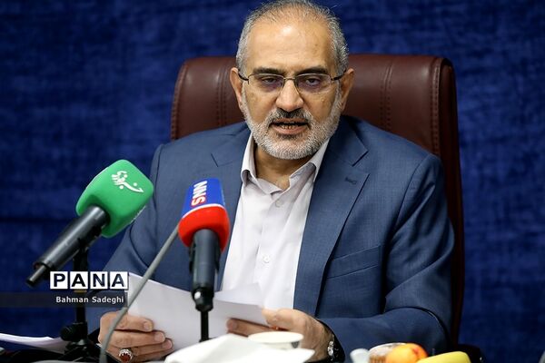 نشست خبری  معاون پارلمانی رئیس جمهور