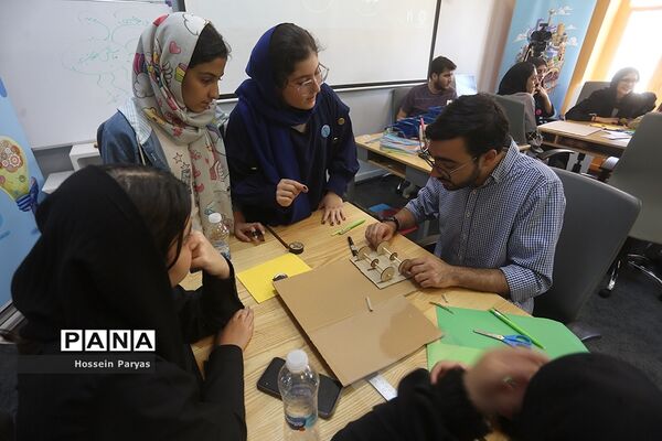 بوت کمپ خانه خلاق آینده سازان