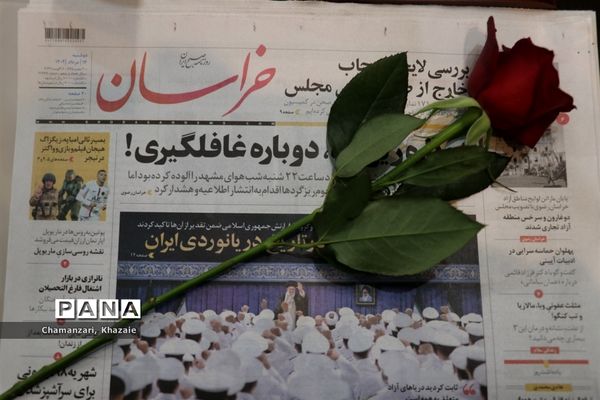 بازدید معاون سوادآموزی خراسان‌رضوی به‌مناسبت روز خبرنگار از سازمان آگهی‌های روزنامه  خراسان