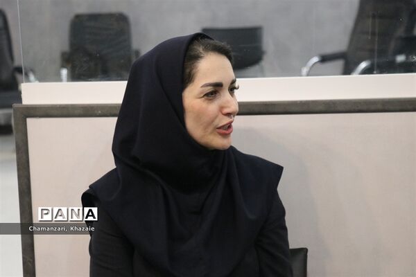 بازدید معاون سوادآموزی خراسان‌رضوی به‌مناسبت روز خبرنگار از سازمان آگهی‌های روزنامه  خراسان