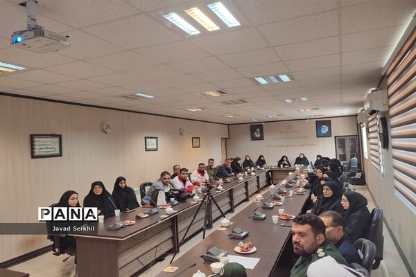 آیین تجلیل از اعضای فعال مدارس مجری طرح تیم پیشرفت مدرسه کانون بسیج فرهنگیان