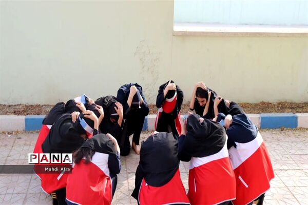شرکت دانش‌آموزان دبیرستان قدس در مرحله استانی المپیاد آماده
