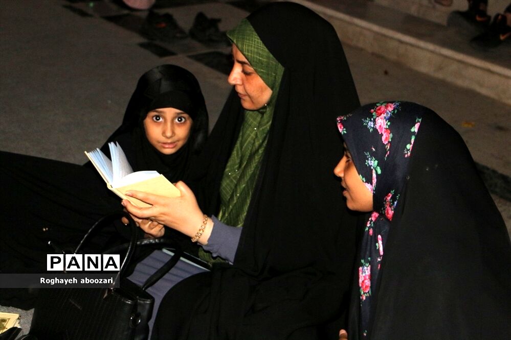 قرائت دعای کمیل در صفادشت